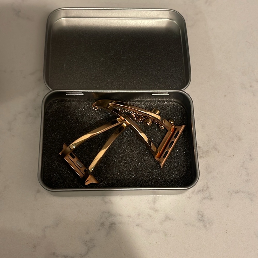Rose Gold Adjustable Apple Watch Band